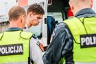 Gelbėtojai nukėlė nuo molo vaikiną Gelbėtojai nukėlė nuo molo vaikiną